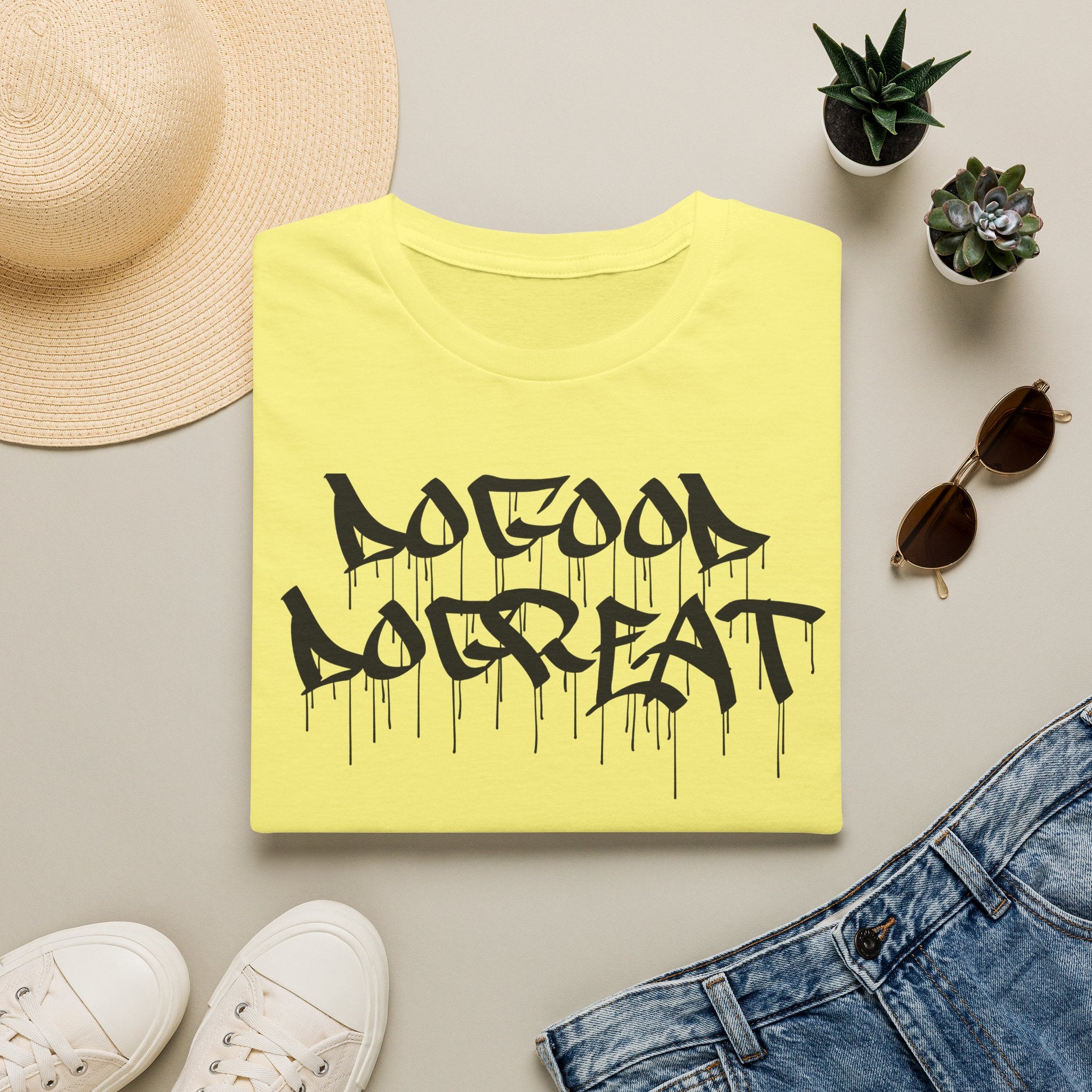 Graffiti DoGood, DoGreat  T-Shirt